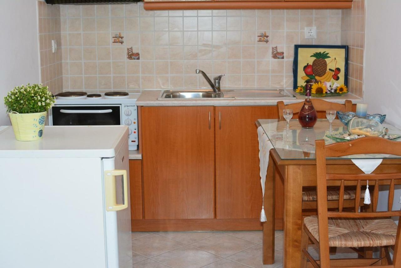 Reginas Studios Αθέρας Εξωτερικό φωτογραφία